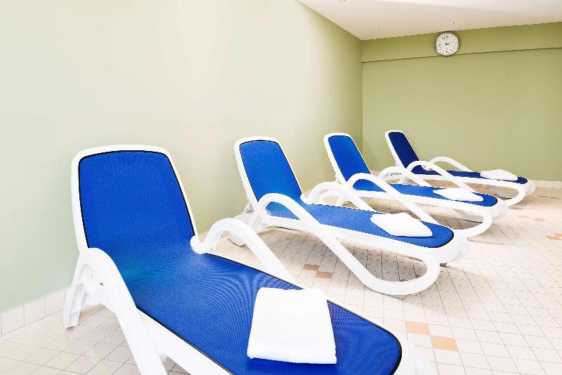 Отель NH Leipzig Messe