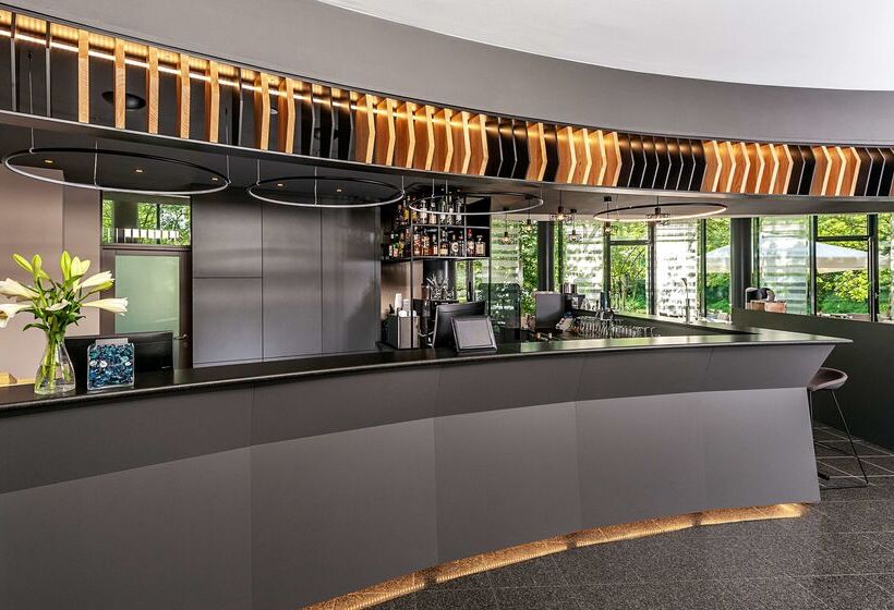 فندق NH München Unterhaching