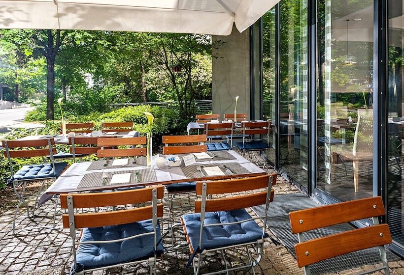 فندق NH München Unterhaching