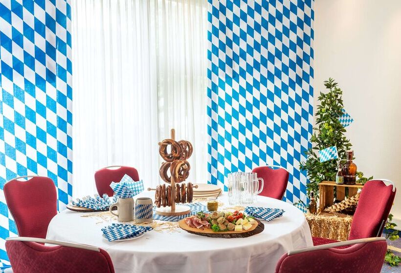 Отель NH Oberhausen