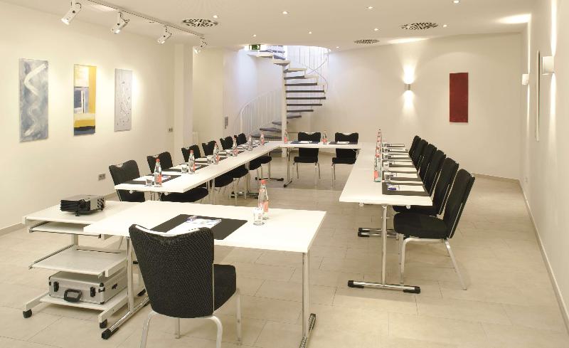 酒店 Spark By Hilton Stuttgart Sindelfingen