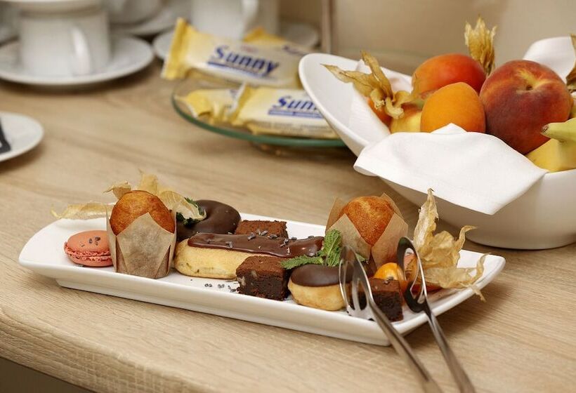 בית מלון כפרי Plaza Hannover