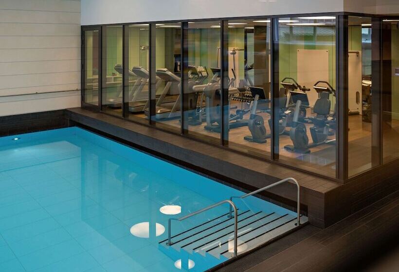 هتل Pullman Berlin Schweizerhof