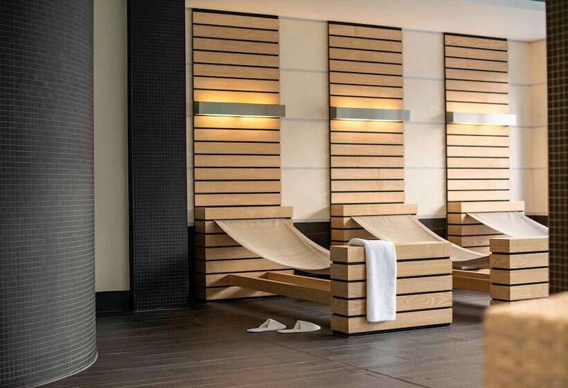 هتل Pullman Berlin Schweizerhof