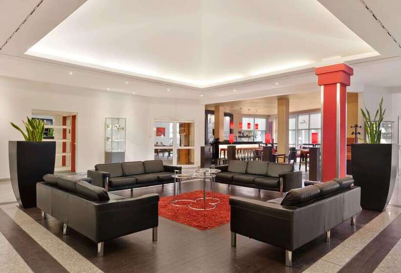 فندق Ramada By Wyndham Bottrop City