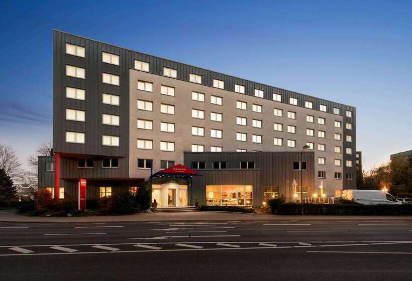 فندق Ramada By Wyndham Bottrop City