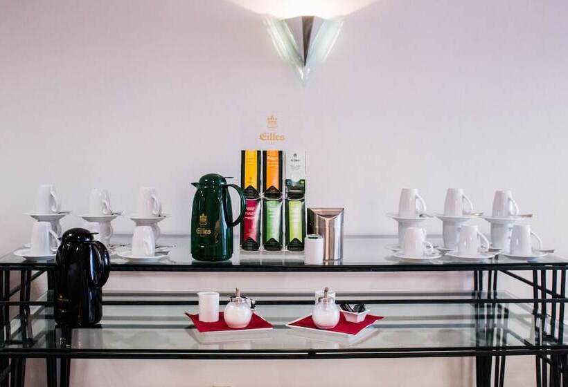 호텔 Ramada By Wyndham Bottrop City