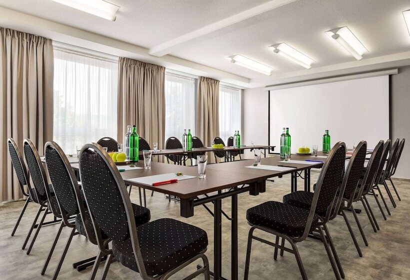 ホテル Good Morning Halle Leipzig