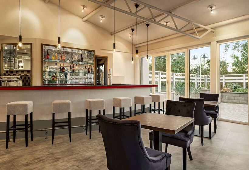 ホテル Good Morning Halle Leipzig