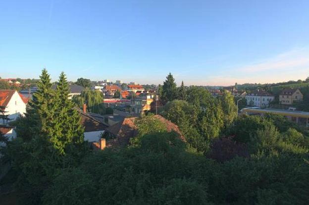 Отель Restaurant Esbach Hof