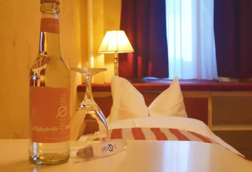 هتل Safestay Berlin Kurfurstendamm