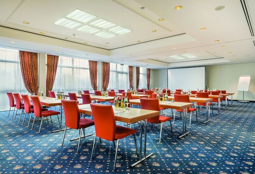 Garner Hotel Rüsselsheim by IHG