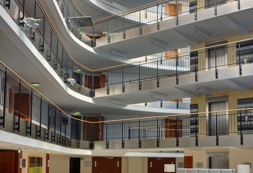 Dorint Hotel Esplanade Jena