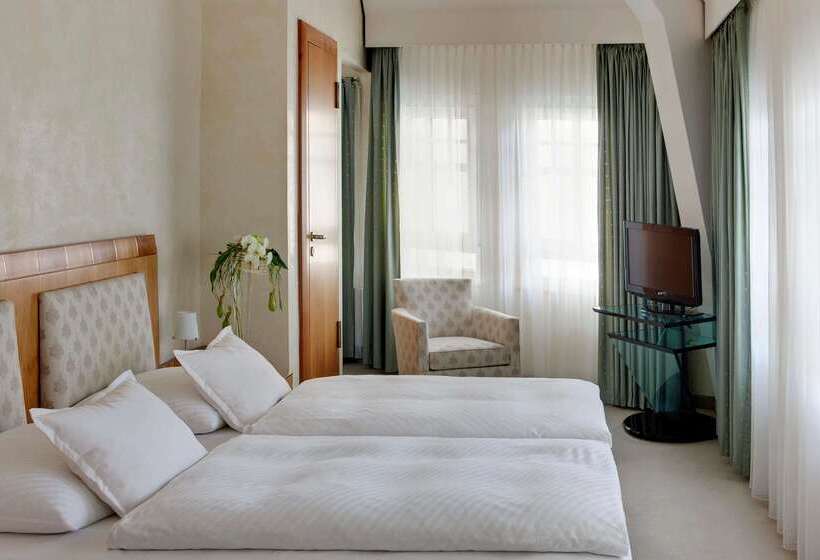 Dorint Hotel Esplanade Jena