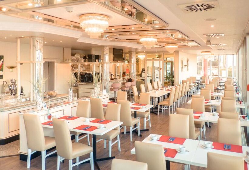 호텔 Stuttgart Sindelfingen City By Tulip Inn