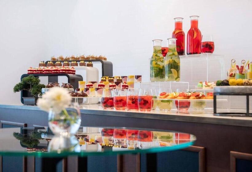 هتل Tbilisi Marriott