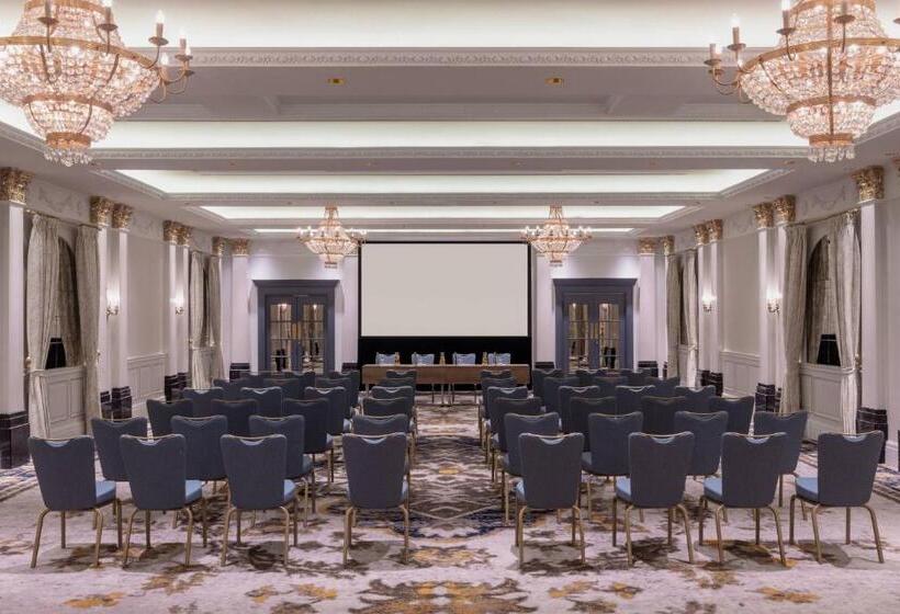 هتل Tbilisi Marriott