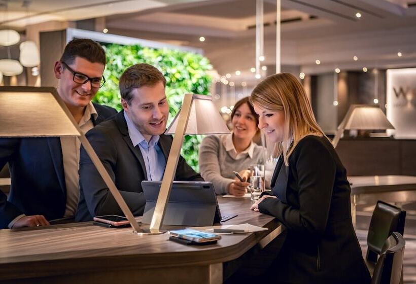 Отель The Westin Grand Munich