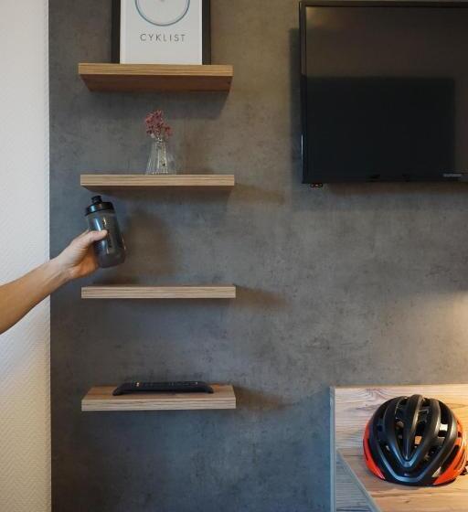 호텔 & Weinhaus Zum Schwarzen Bären