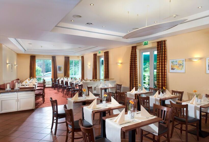 فندق Wyndham Garden Potsdam