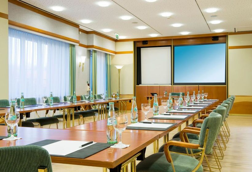 فندق Wyndham Stralsund Hansedom