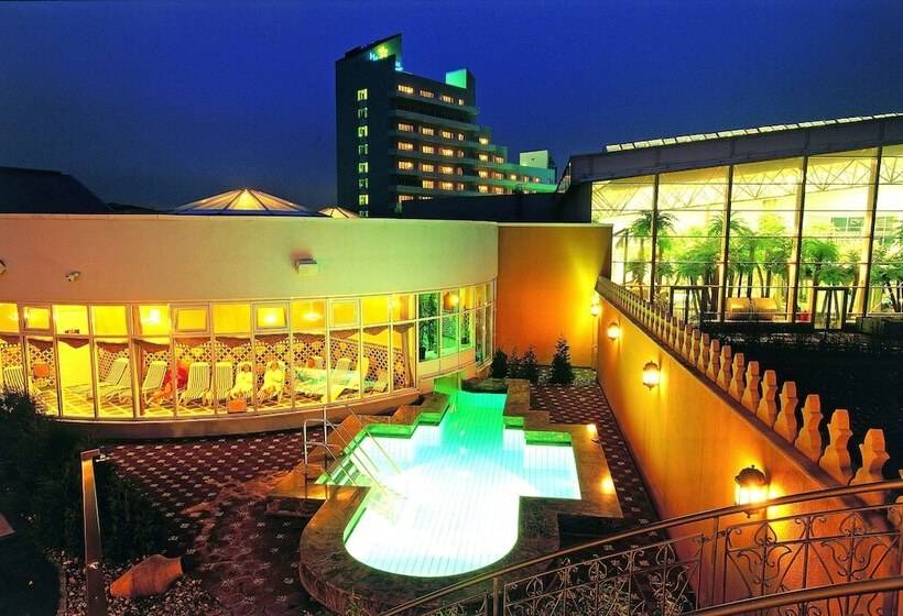 فندق Wyndham Stralsund Hansedom