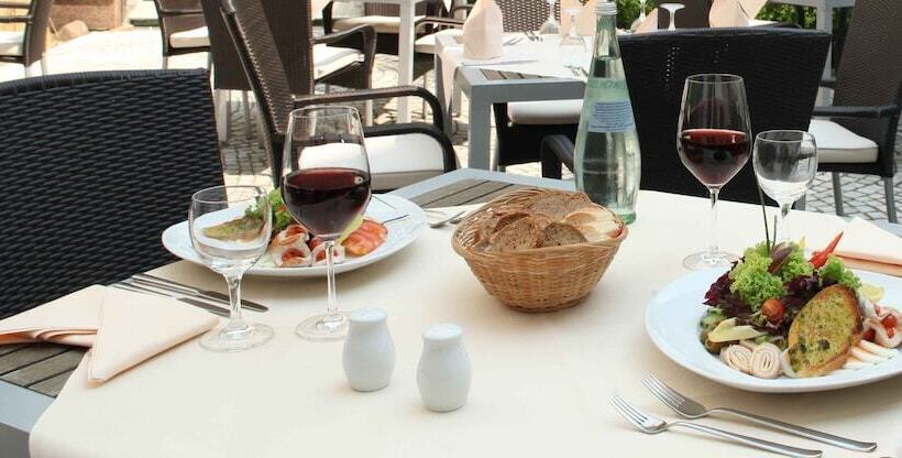 فندق Wyndham Stralsund Hansedom