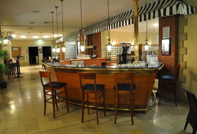 فندق Wyndham Stralsund Hansedom