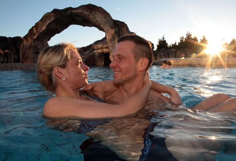 فندق Wyndham Stralsund Hansedom