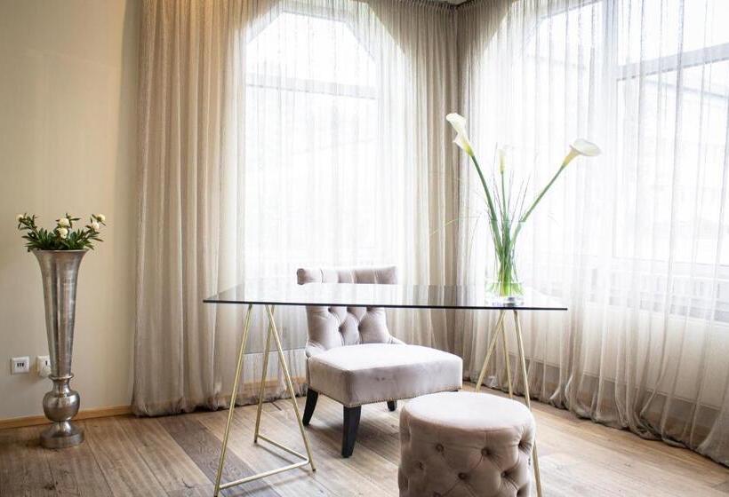 Arkade Hotel Am Theater