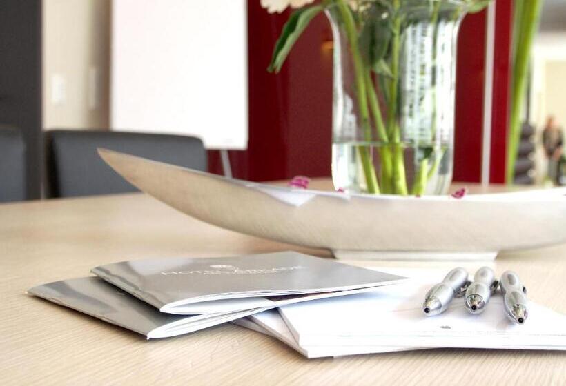 Arkade Hotel Am Theater