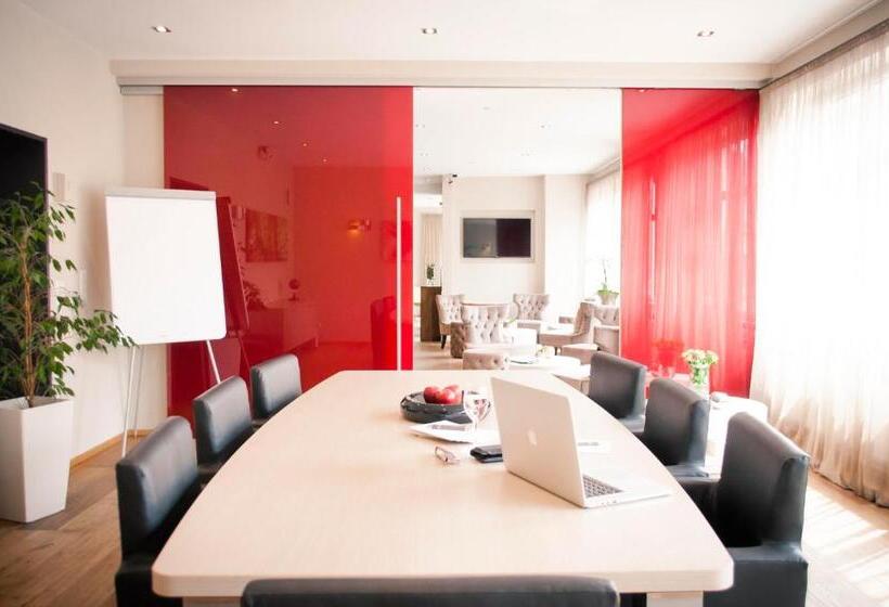 Arkade Hotel Am Theater