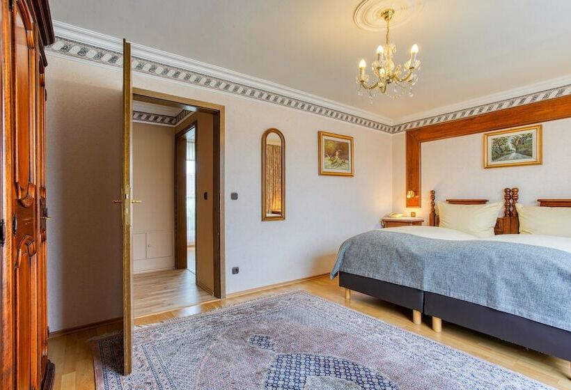 Ff&e Hotel Bavaria