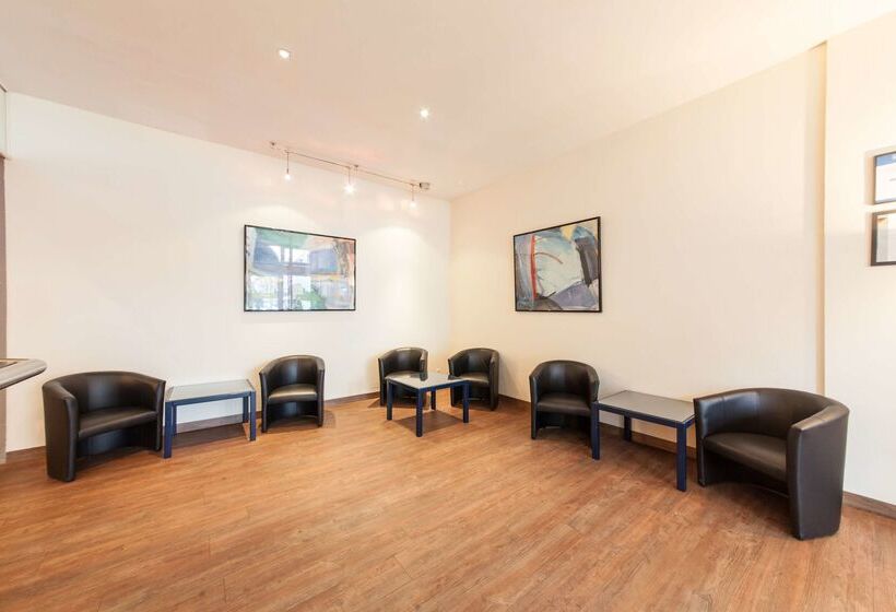 בית מלון כפרי Acora Leipzig Living The City