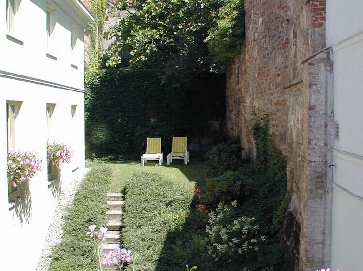 Отель Agneshof Nurnberg