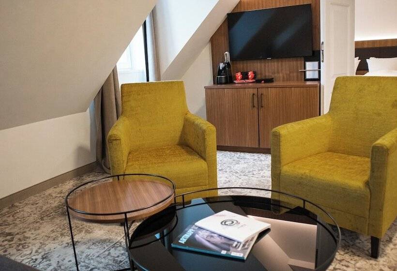 ホテル Alma Am Anger