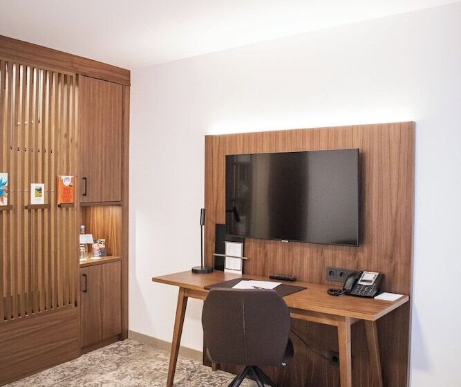 ホテル Alma Am Anger