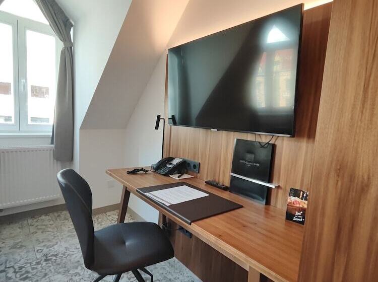 ホテル Alma Am Anger