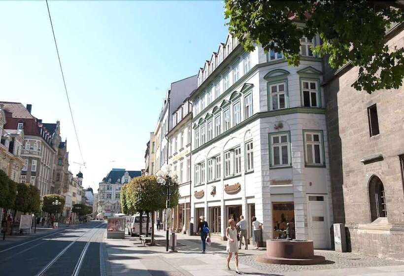 ホテル Alma Am Anger