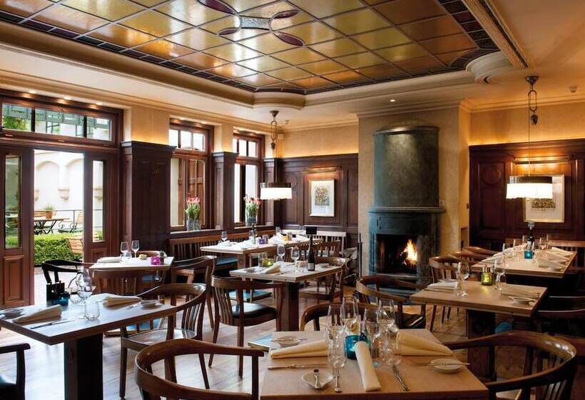 ホテル Alma Am Anger