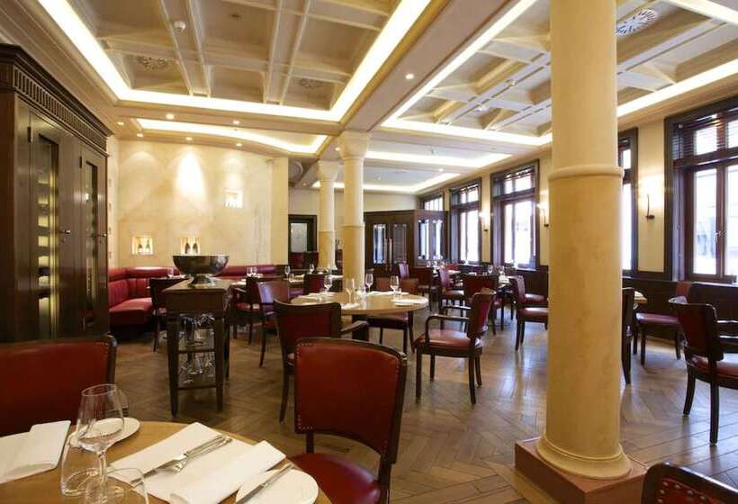 ホテル Alma Am Anger