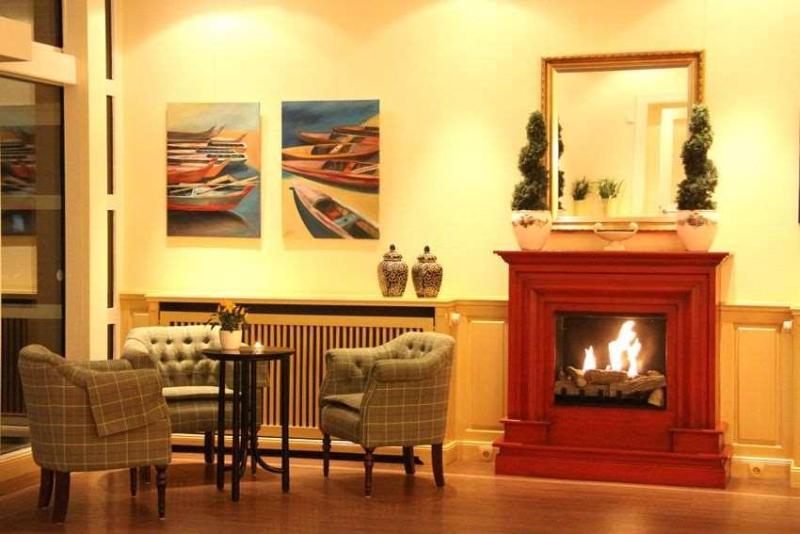 Отель Am Schloss Ahrensburg