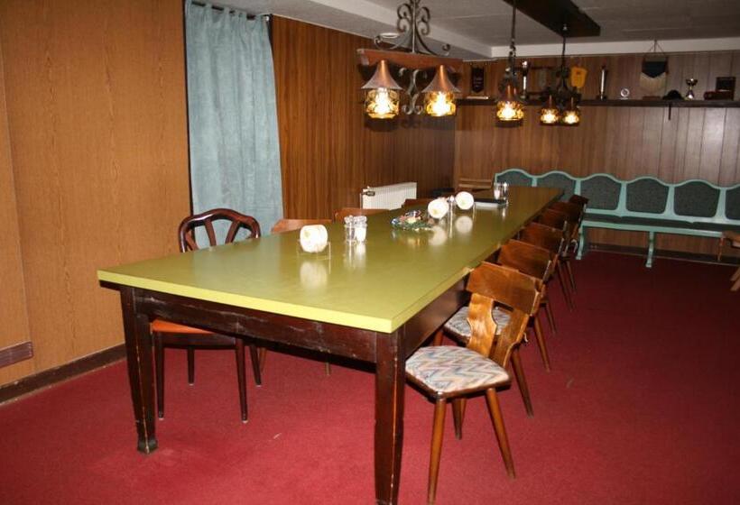 فندق Am Schloss Borbeck