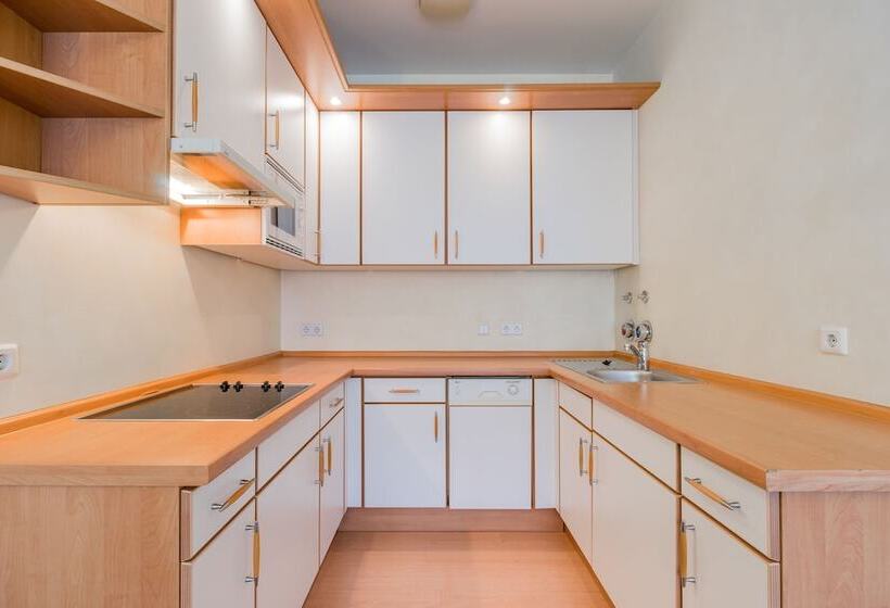 هتل Apartmenthaus Berlin Mitte