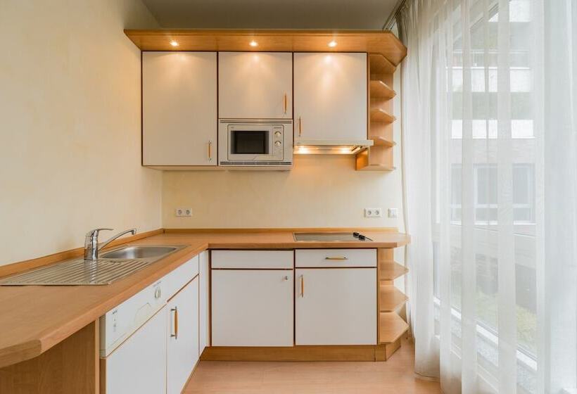 هتل Apartmenthaus Berlin Mitte