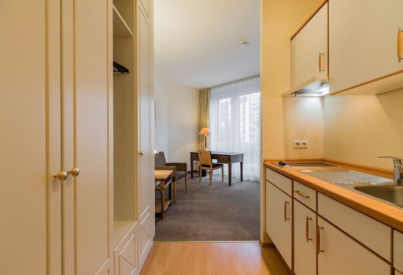 هتل Apartmenthaus Berlin Mitte