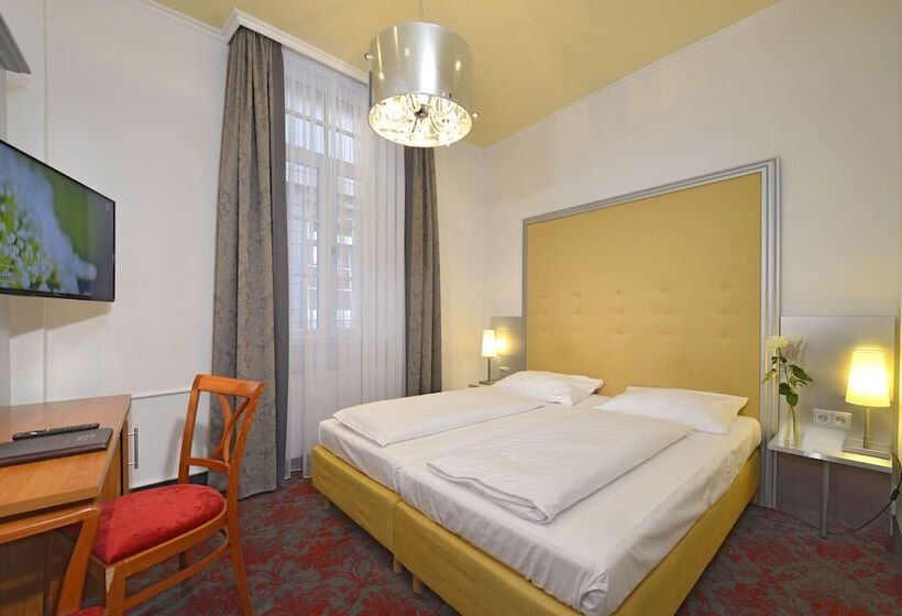 ホテル Celler Hof