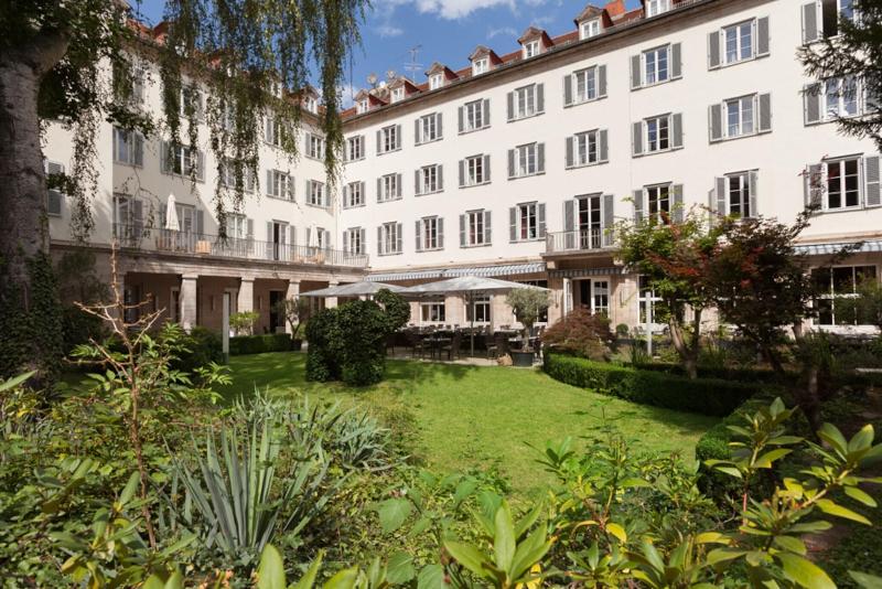 فندق Elephant Weimar, Autograph Collection