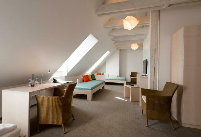 فندق Gasthof Zum Storch