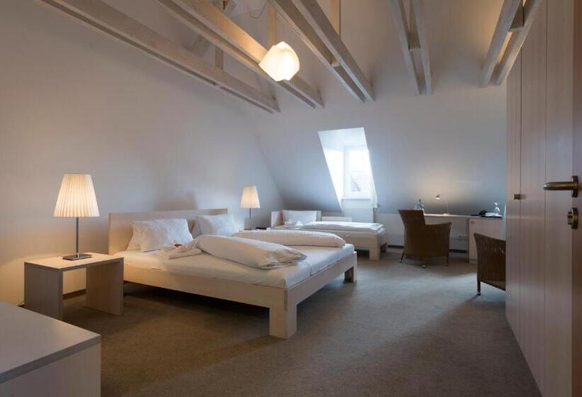 فندق Gasthof Zum Storch